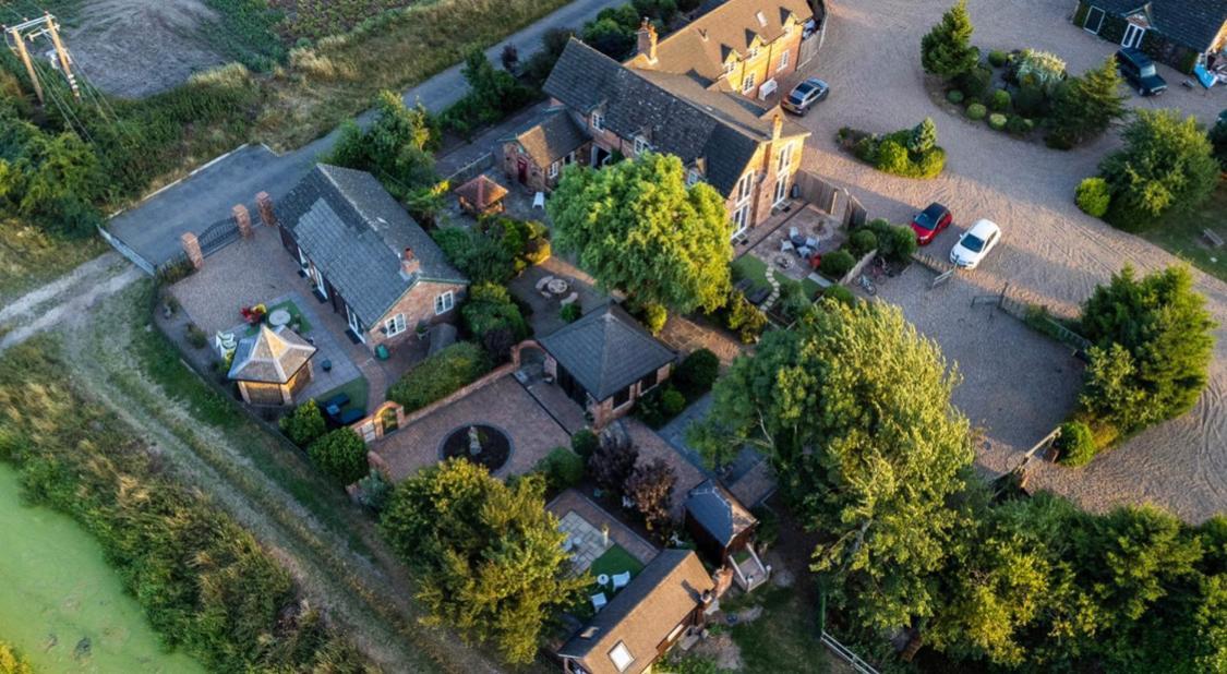 Lincoln Holiday Retreat Little House With Private Hot Tub Экстерьер фото