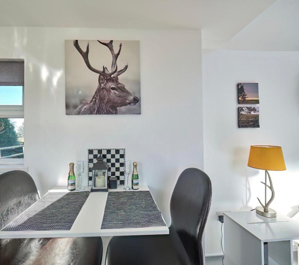 Lincoln Holiday Retreat Little House With Private Hot Tub Экстерьер фото